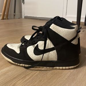 Nike Dunk Highs